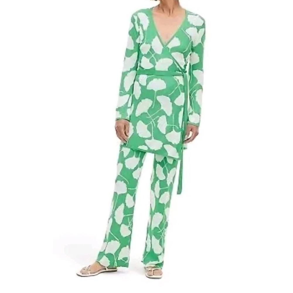 DVF Women's Long Sleeve Ginkgo Green Sweater Wrap Top & Bottom L/XL